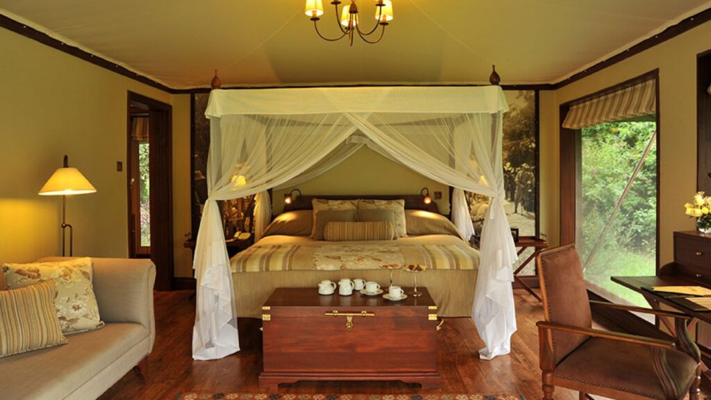 Lake-Elmenteita-Safari-Serena Camp-bedroom-2