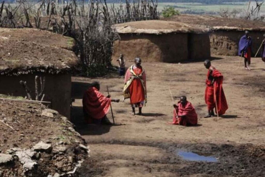 maasai-village-visit-in-maasai-mara